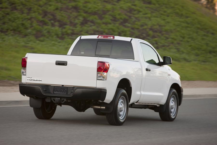  Toyota Tundra Regular Cab Work Truck Package 2010 года  (фото 26 из 32)